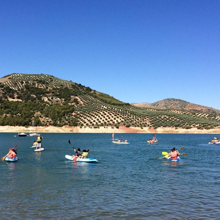 Camping Valdearenas Iznajar Ngoại thất bức ảnh